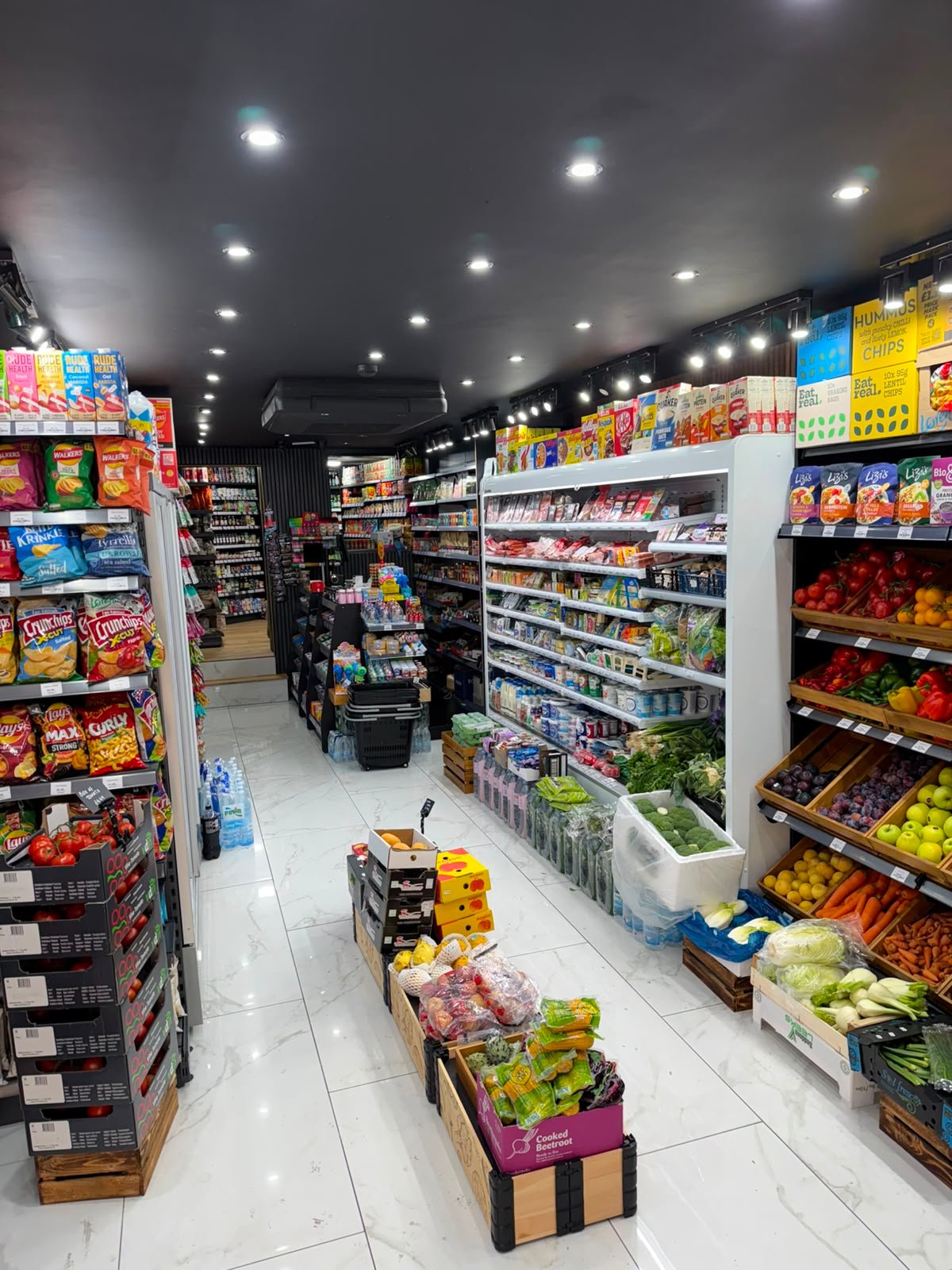 Daily Day grocery aisle